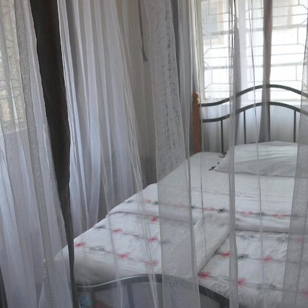 Hotel Acacia City คัมพาลา ภายนอก รูปภาพ