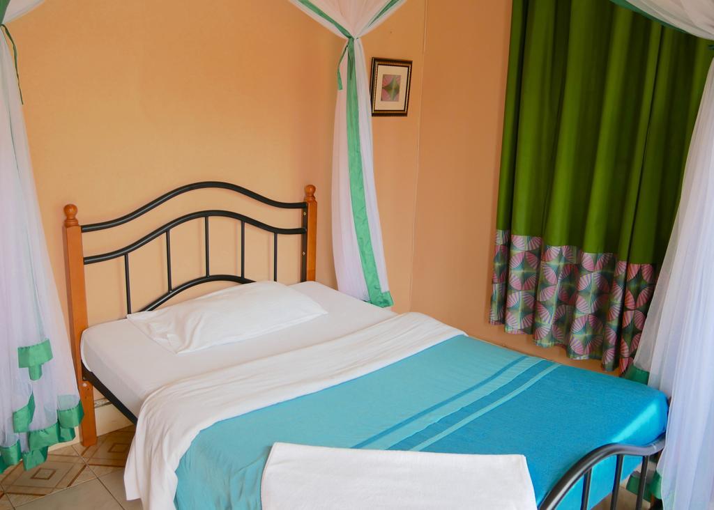 Hotel Acacia City คัมพาลา ภายนอก รูปภาพ
